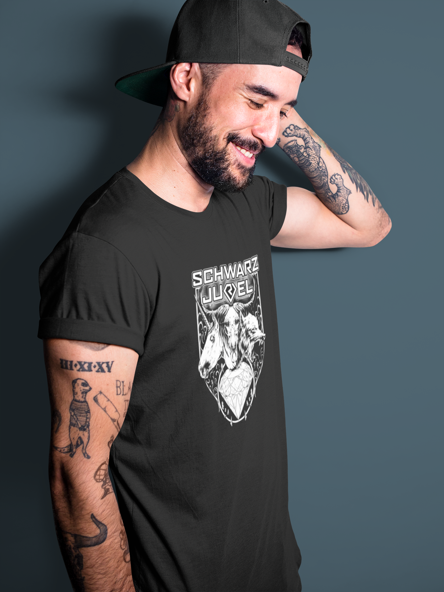 Mockup_Shirt_DeepSecret_2363594b-bab4-4962-b18c-daa7317d6c1b.png